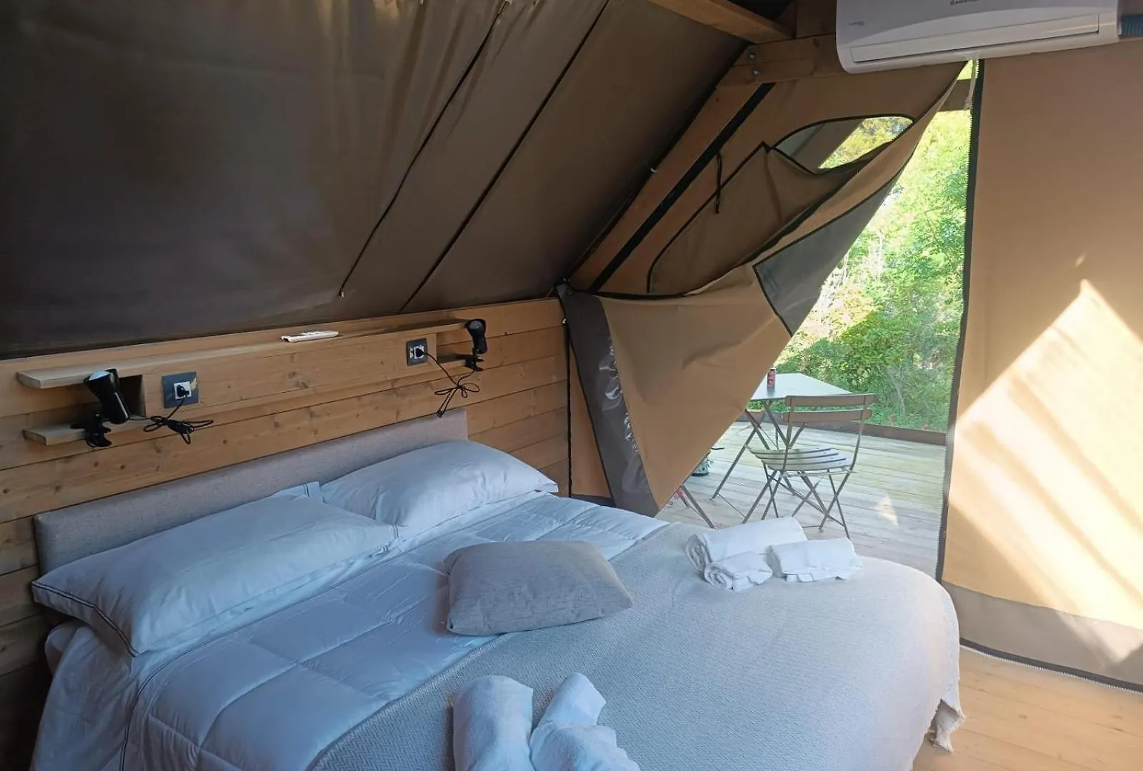 Luxury tent Glamping San Bart Hotel San Vincenzo